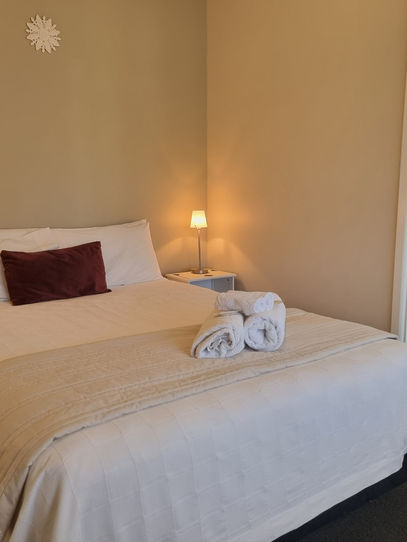 Cheviot Motels, Cabins and Camp 2