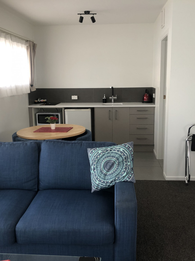 Coachman Motel 8