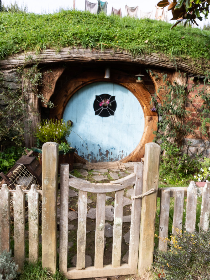 Hobbiton Tours from Auckland and Rotorua 5