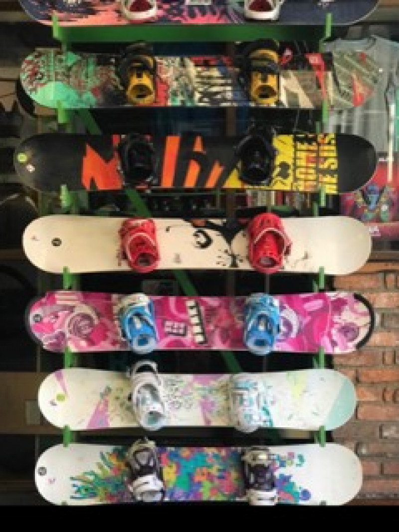 Green Toad Ski & Snowboard Rental 1