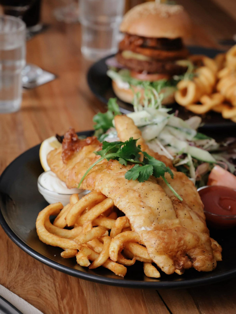 Pig & Whistle 2