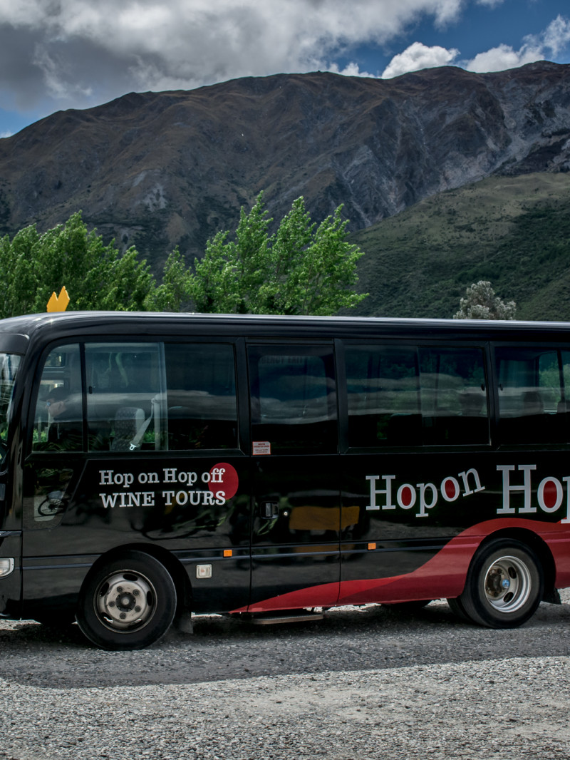 Hop on Hop off Wine Tours - Queenstown 2