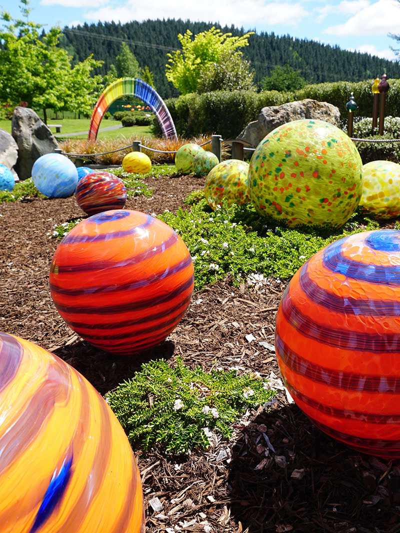 Lava Glass Gallery, Glass Blowing Studio & Sculpture Garden 1
