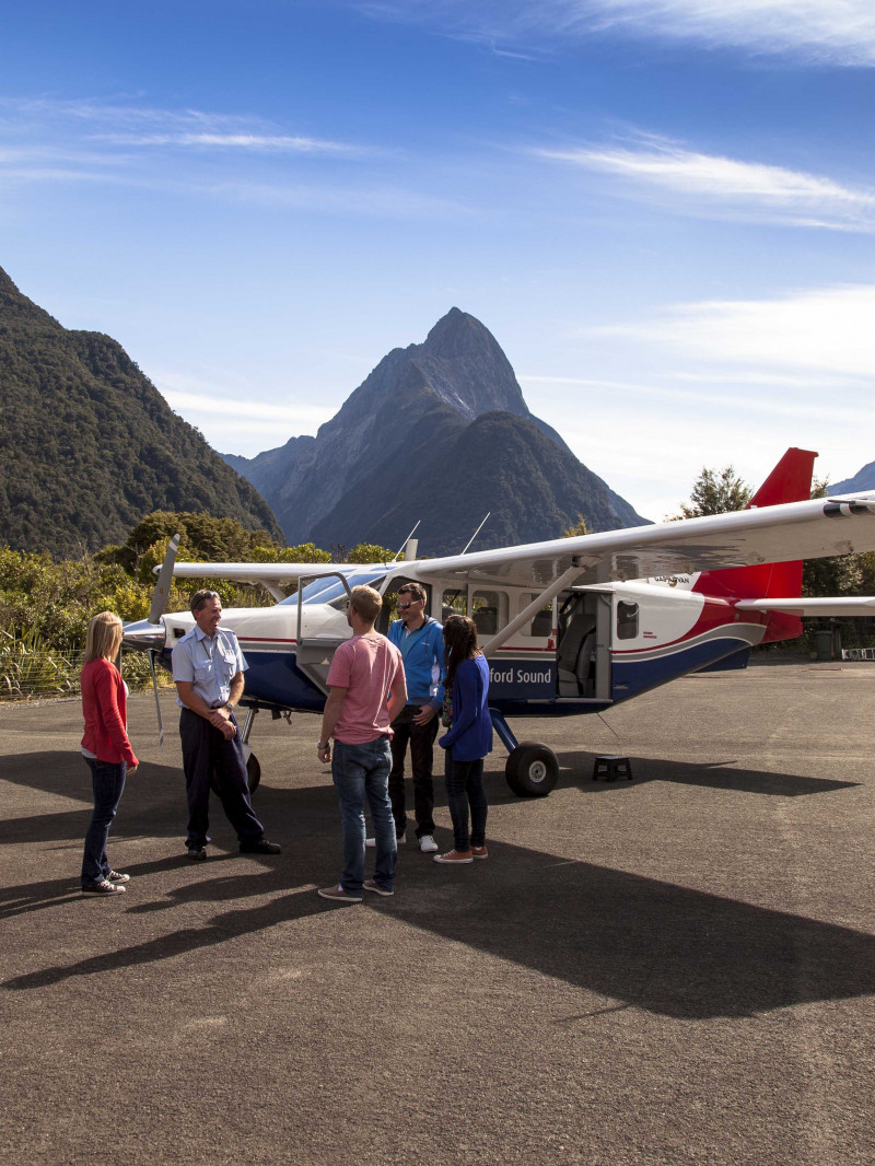 Milford Sound Fly Cruise Fly 1