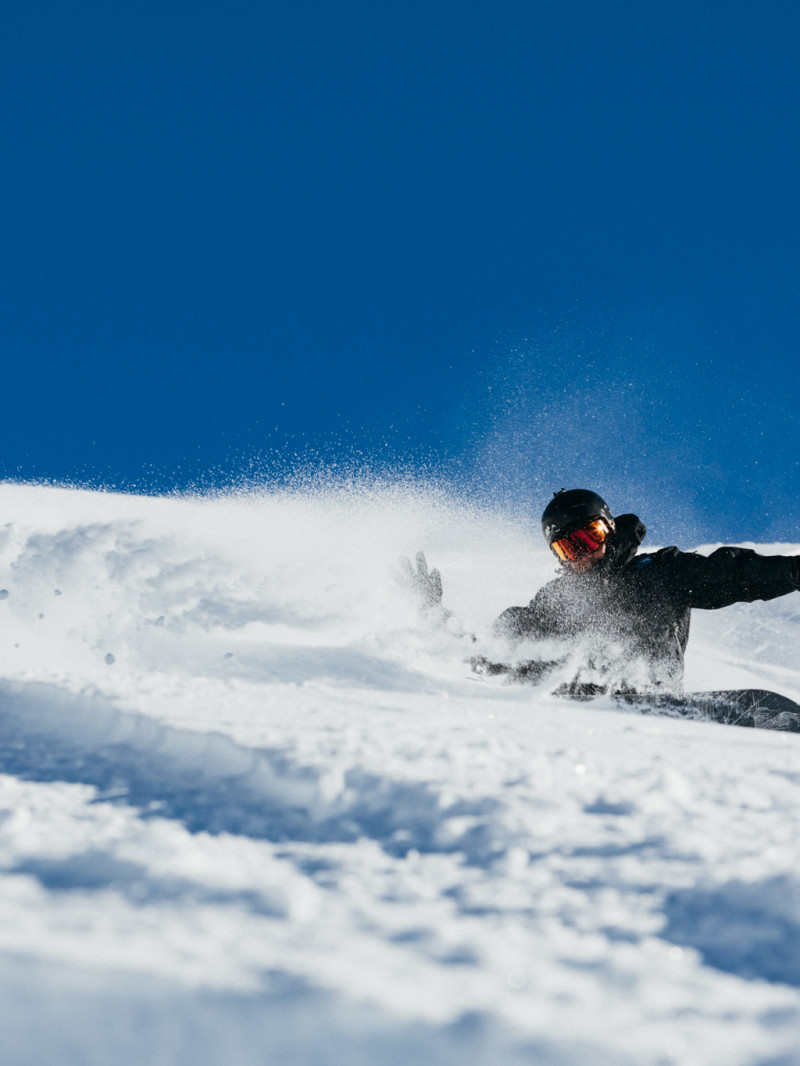 Heli-Skiing with Southern Lakes Heliski  5