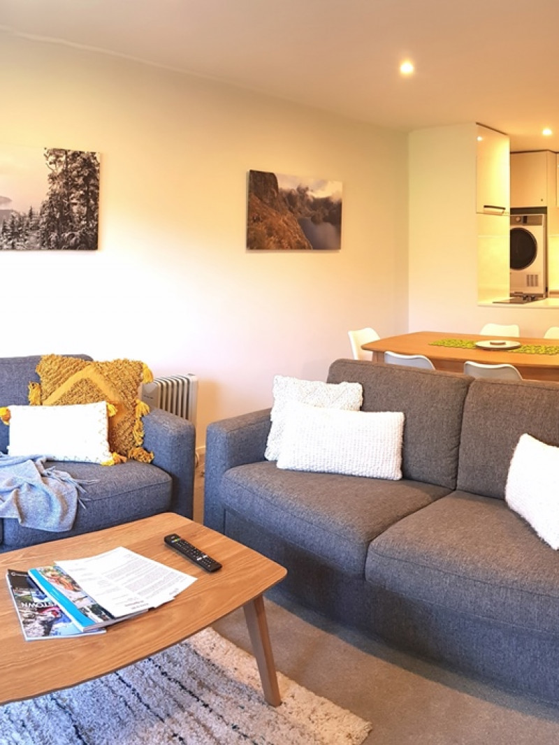 St James Apartments 3