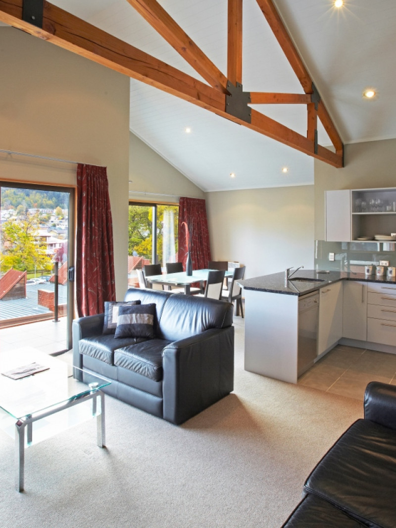 St James Apartments 4