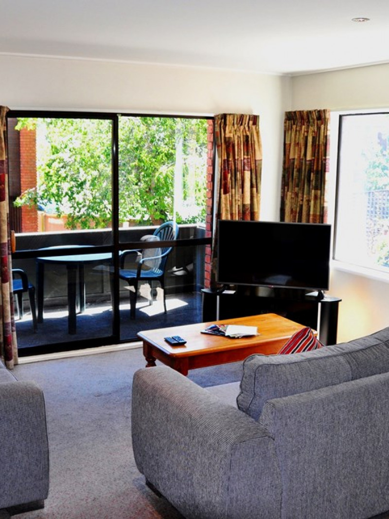St James Apartments 5