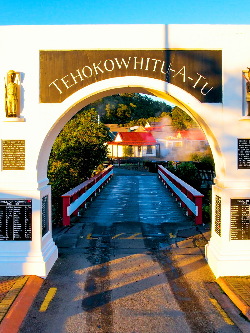 Whakarewarewa Village Guided Tour 1
