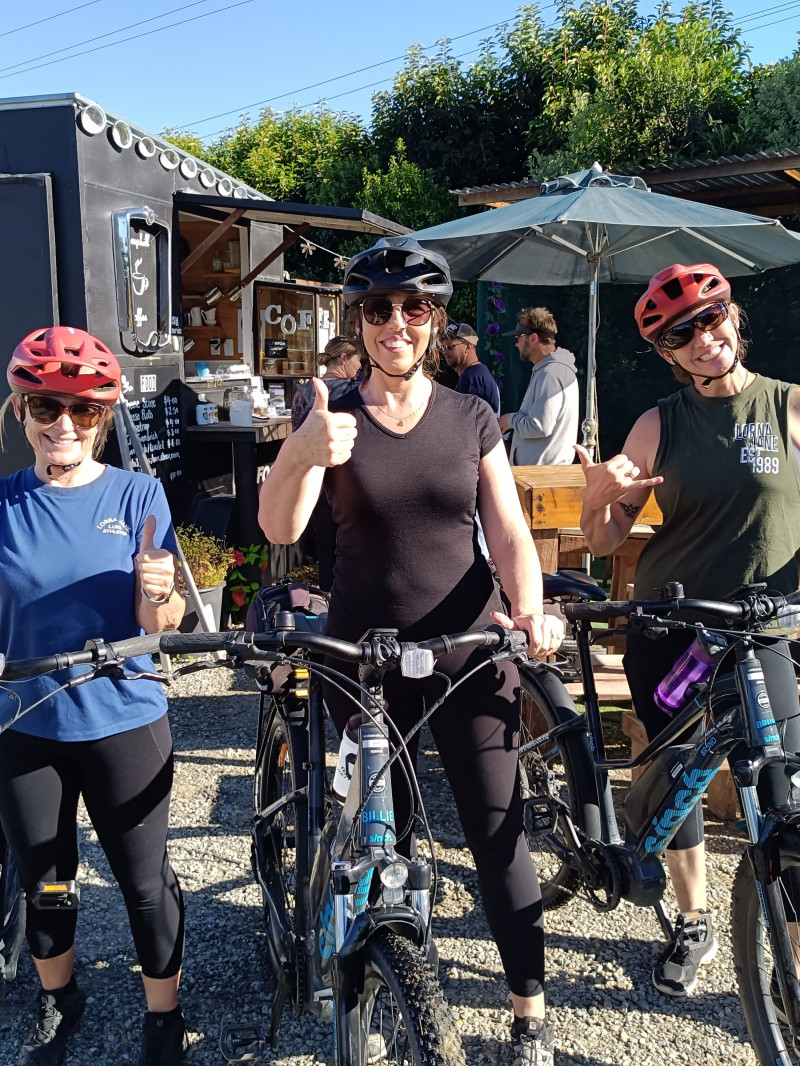 Bike the Wanaka and Hawea Trails - E-bike/Standard Bike Hire and Shuttle Included 3